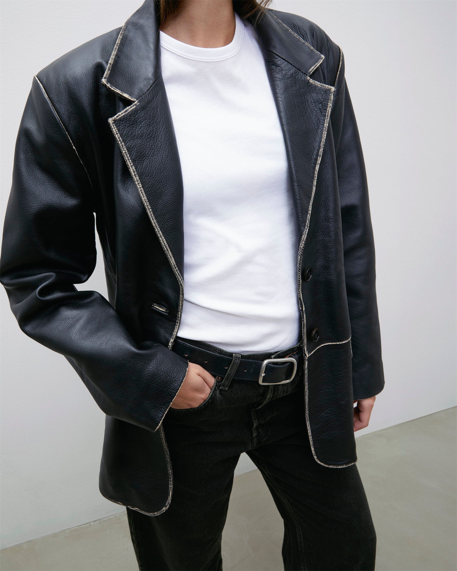 Lara Blazer