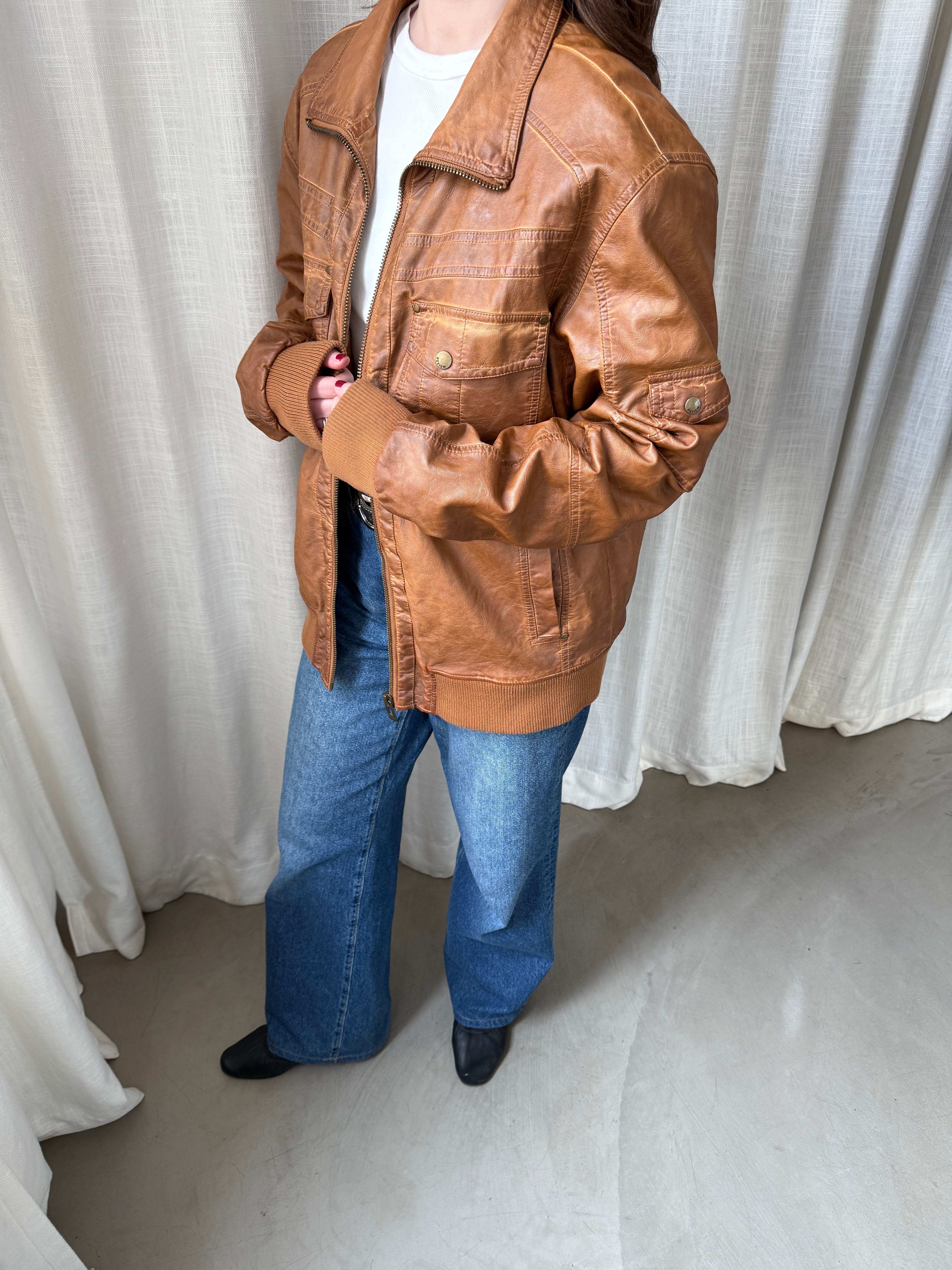 Review Leather Jacket