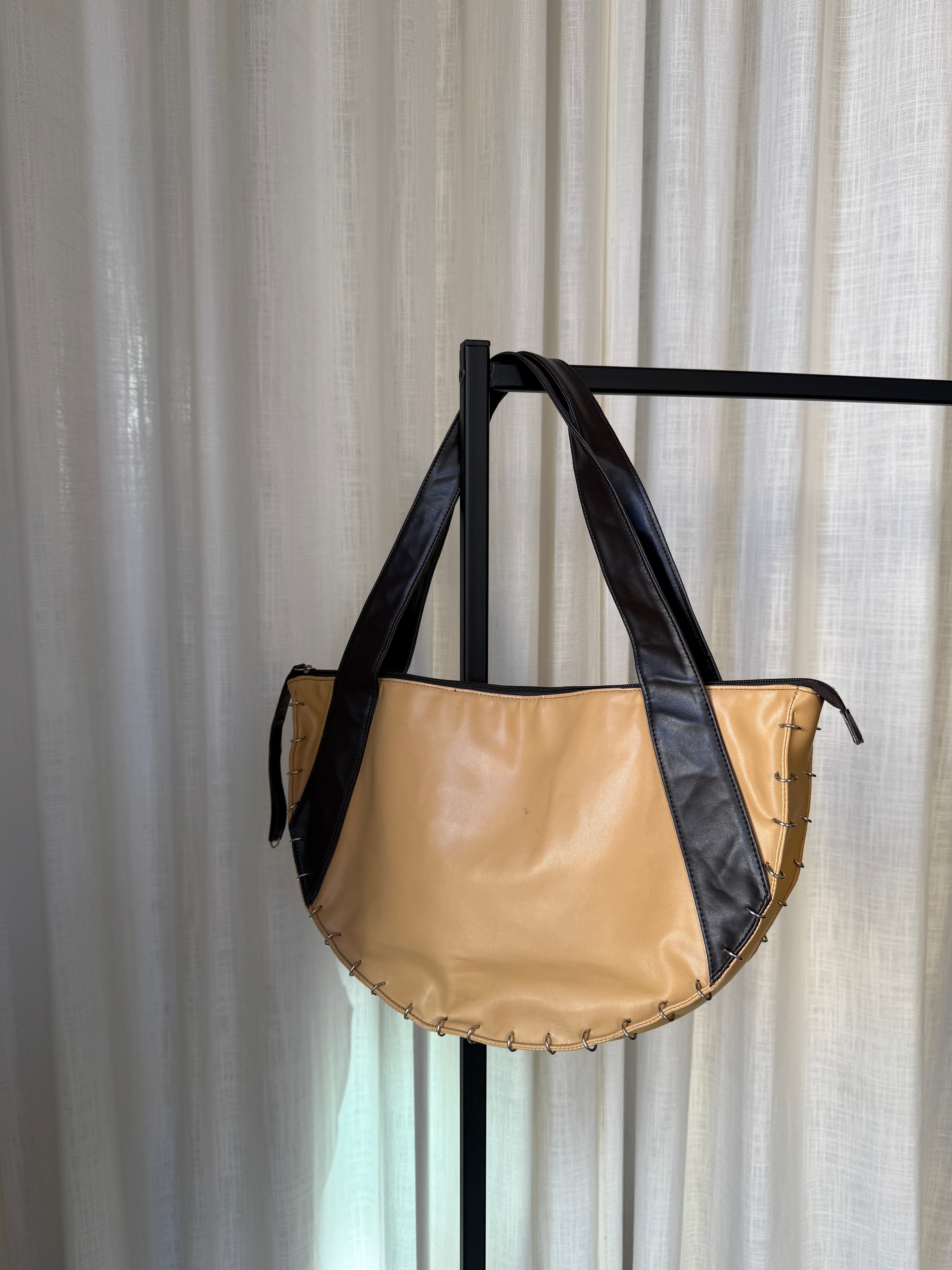 Arc Bag