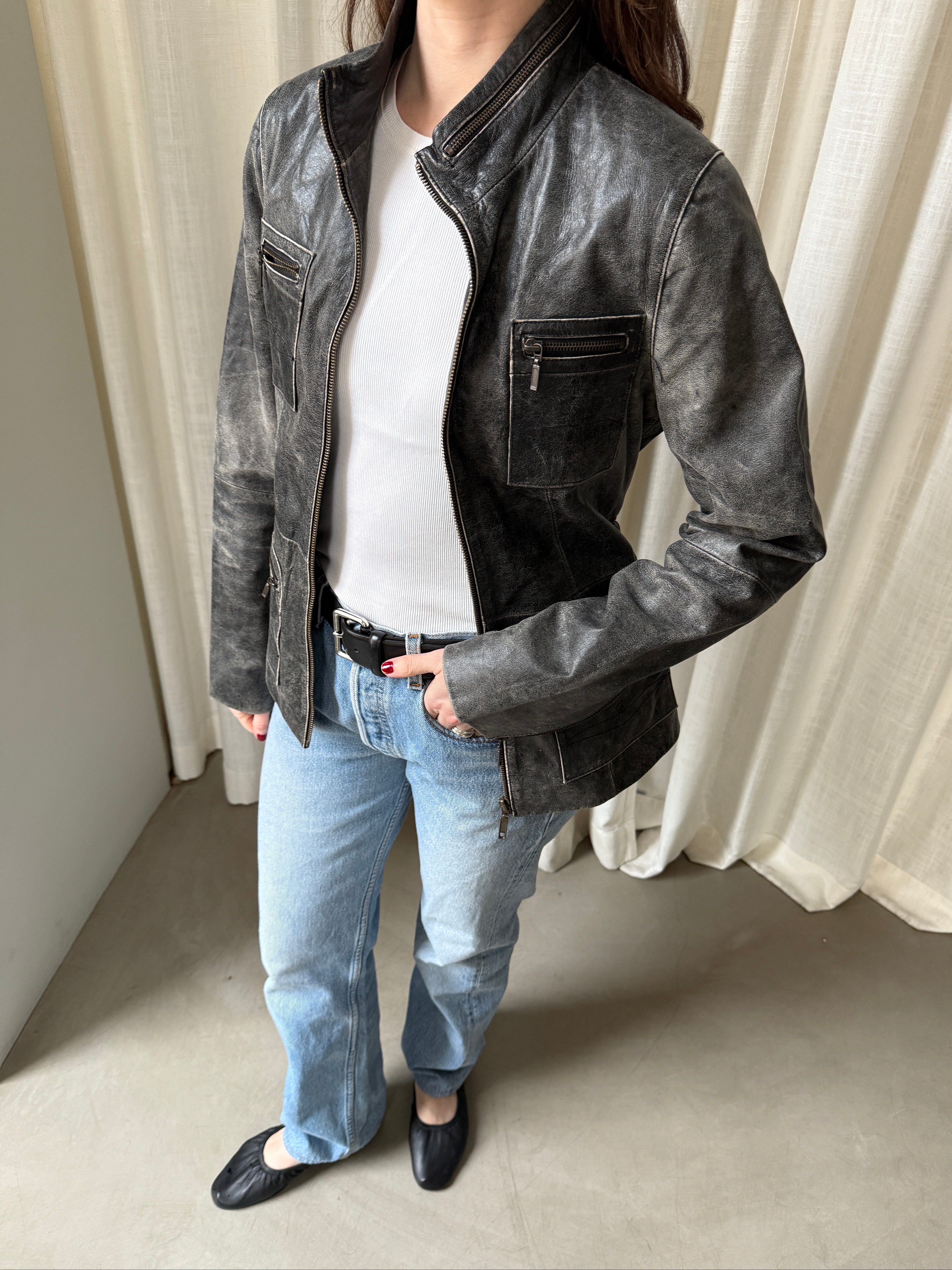 Moda Distressed Jacket