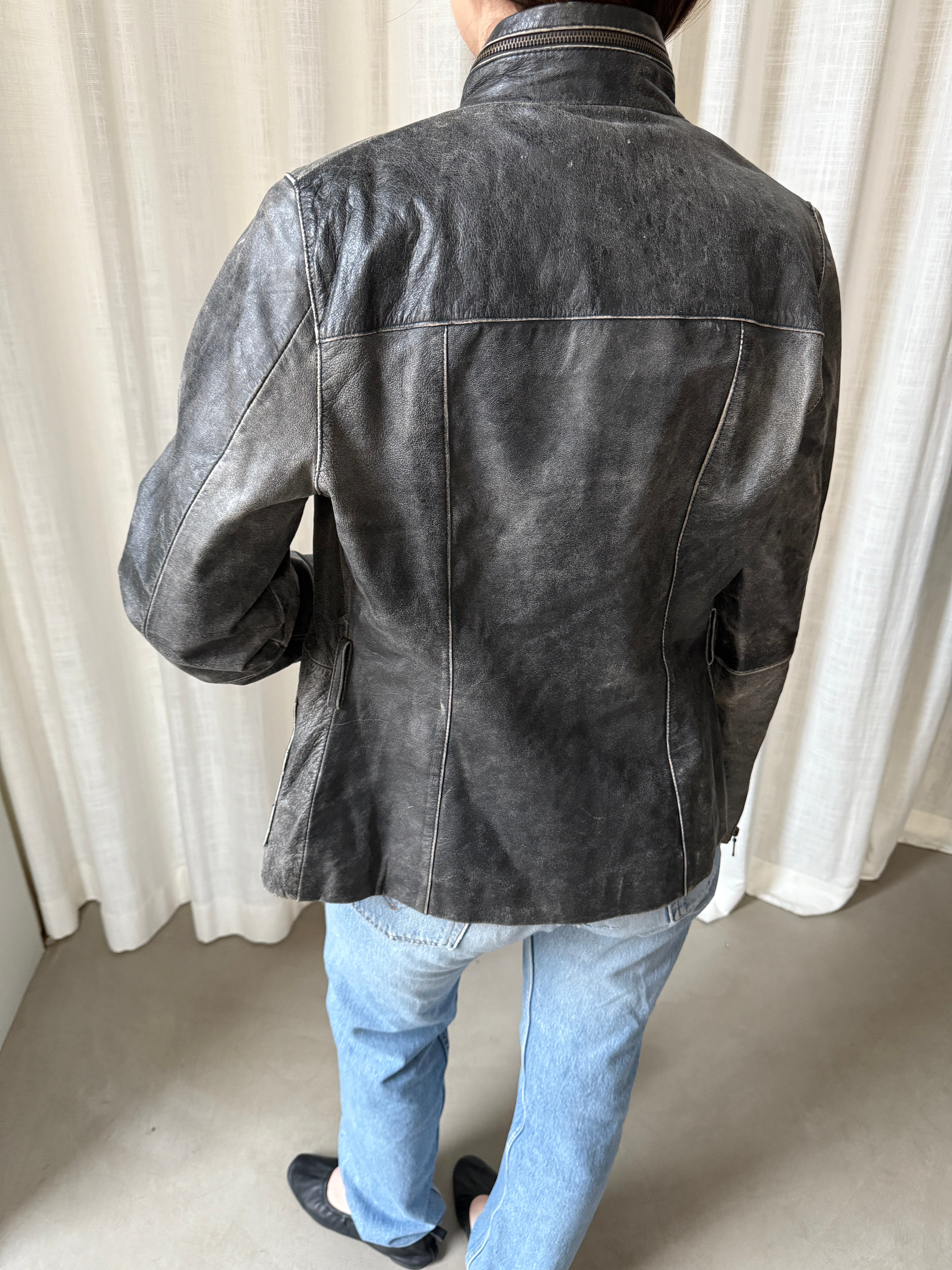 Moda Distressed Jacket