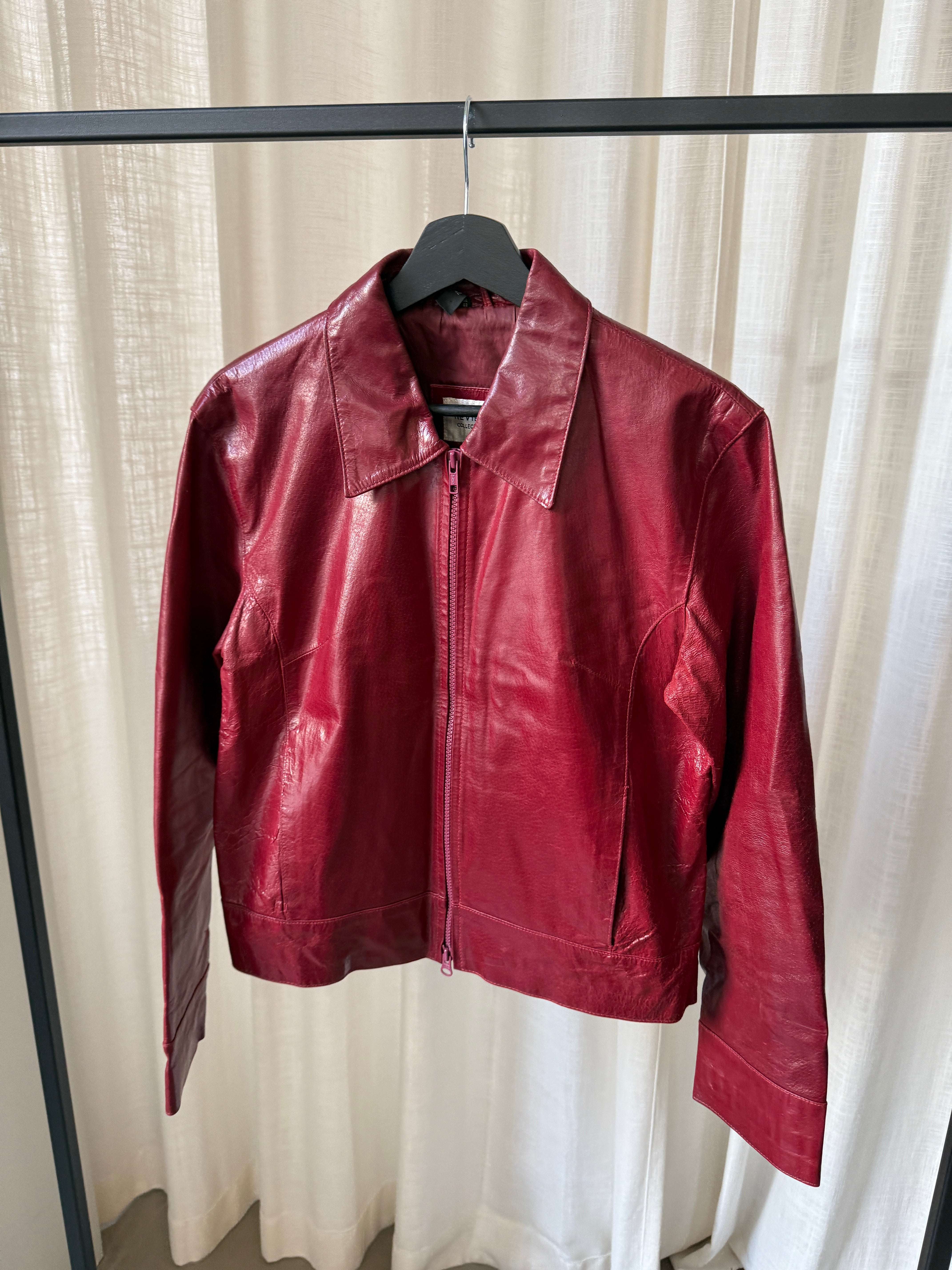 Review Jacket