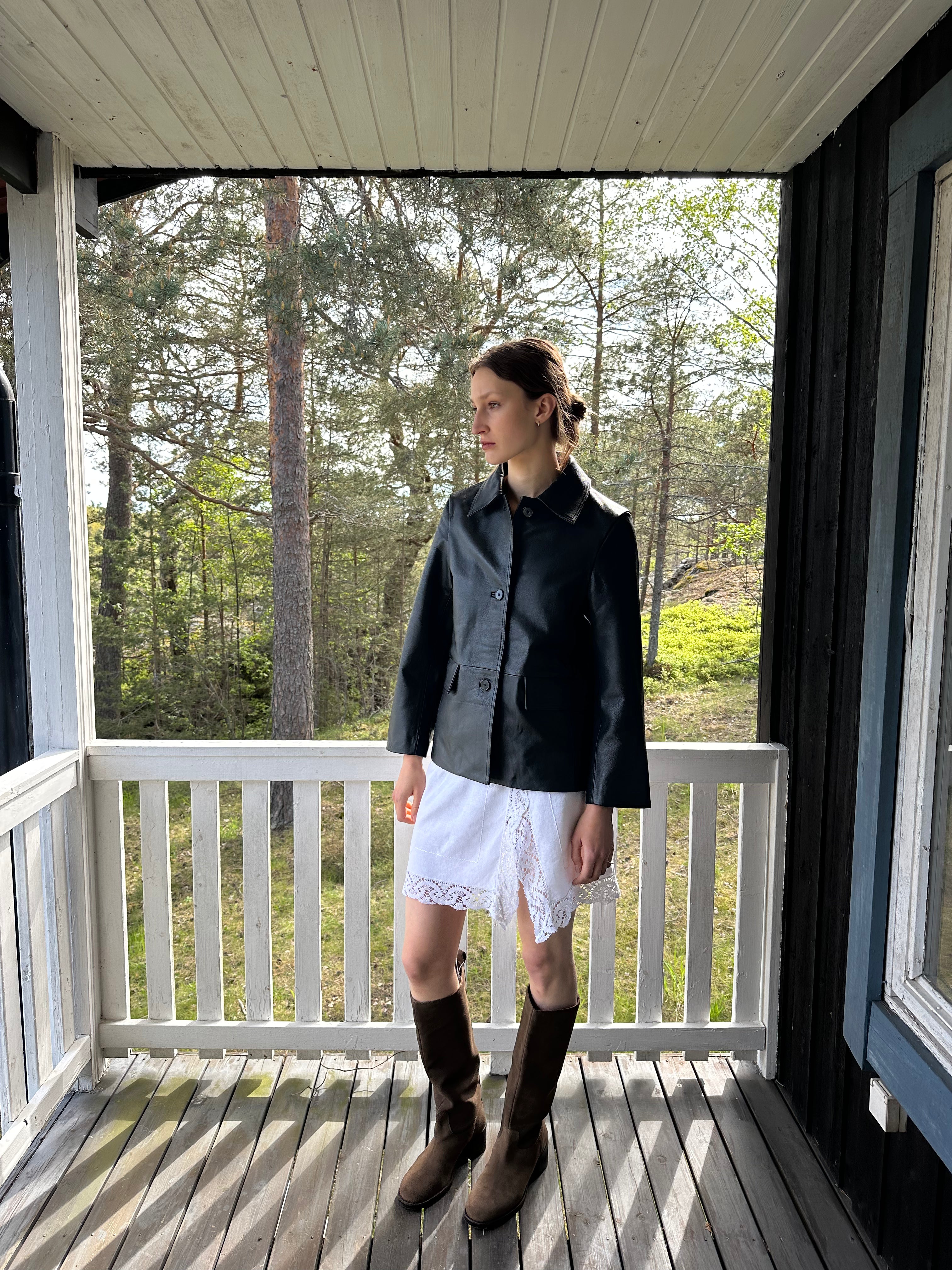 Piece 06 — Embroidered Linen Mini Skirt