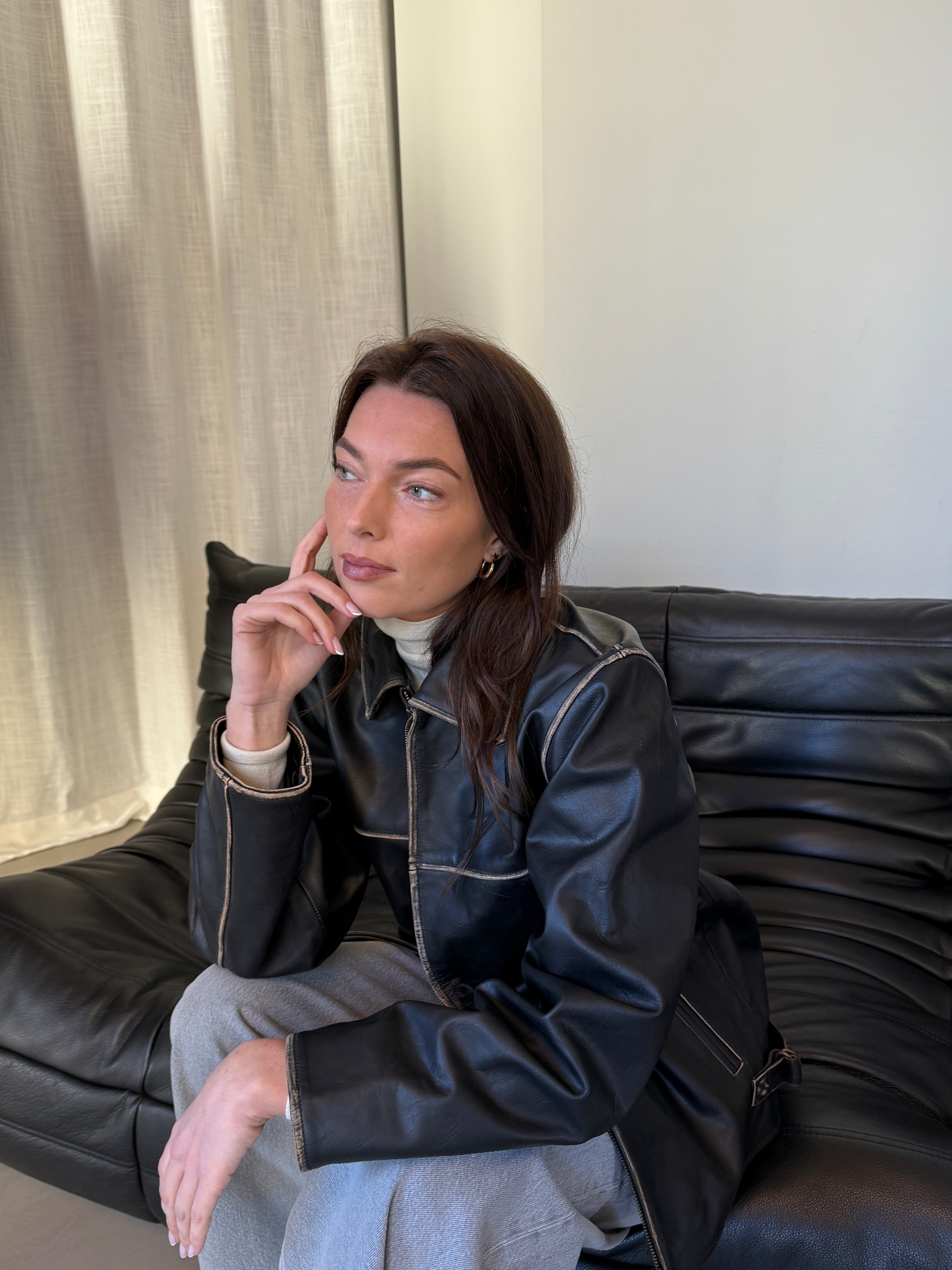 Black Faded - Heavy Sample