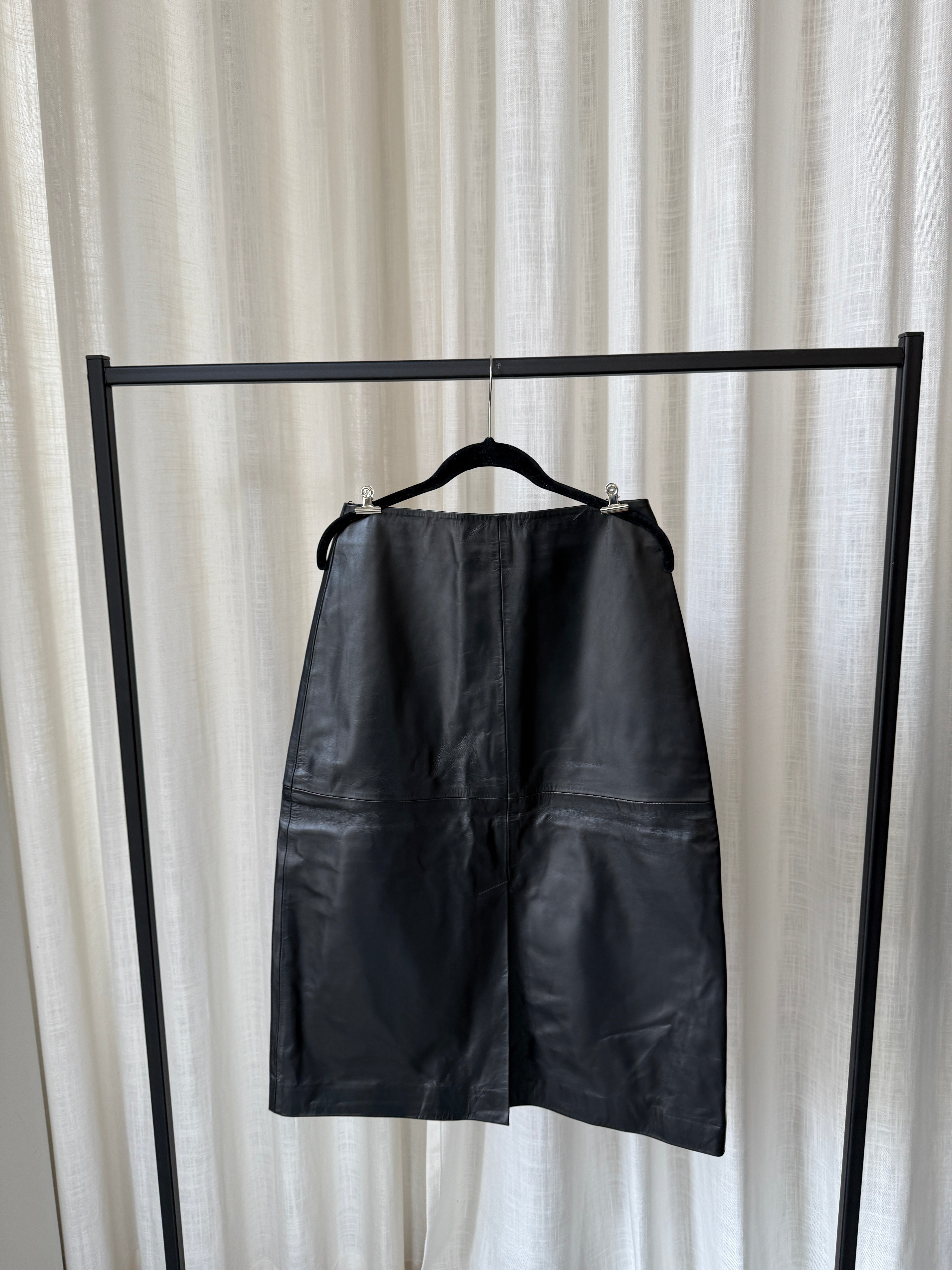 Midi Skirt - Sample