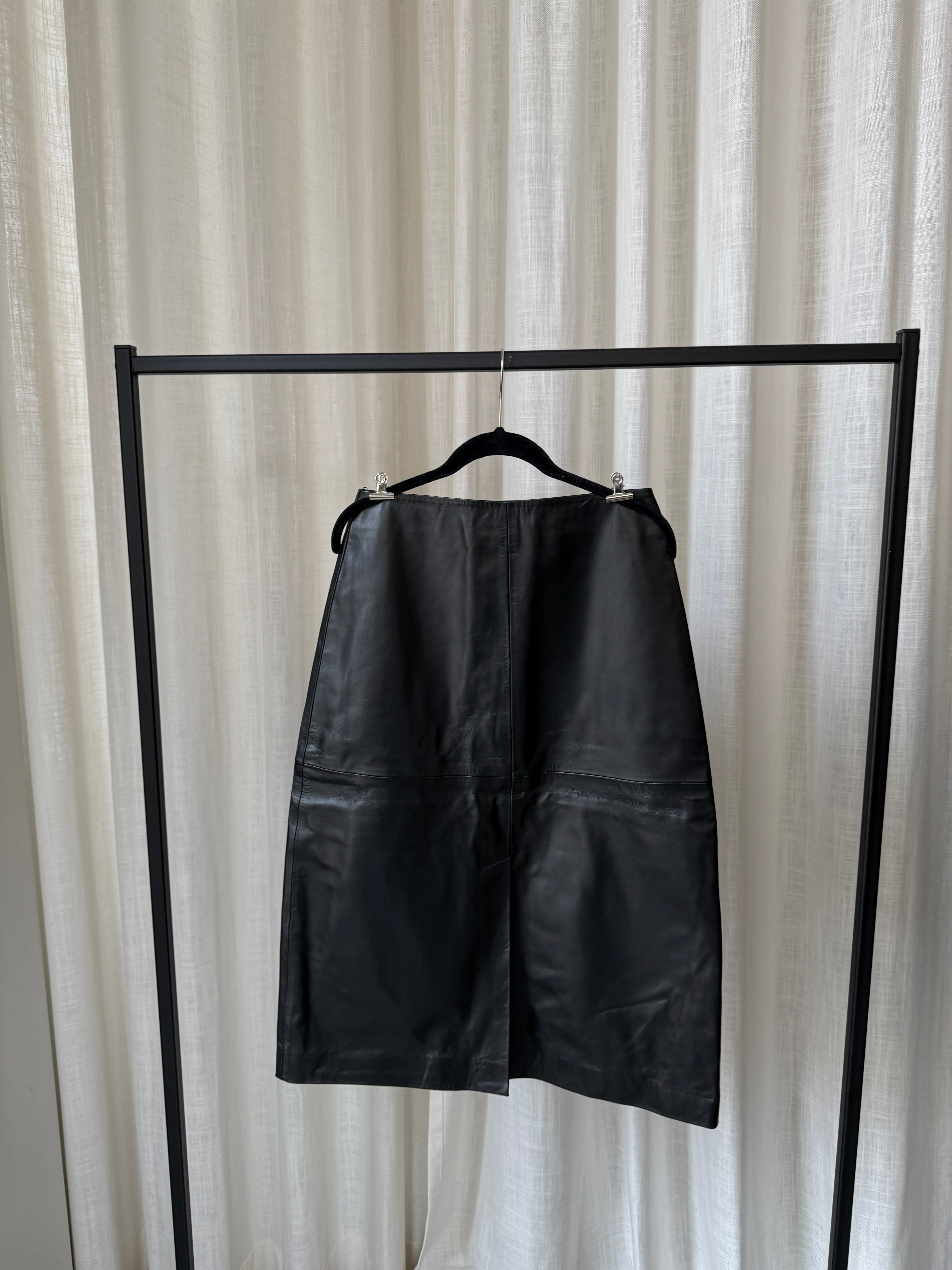 Midi Skirt - Sample