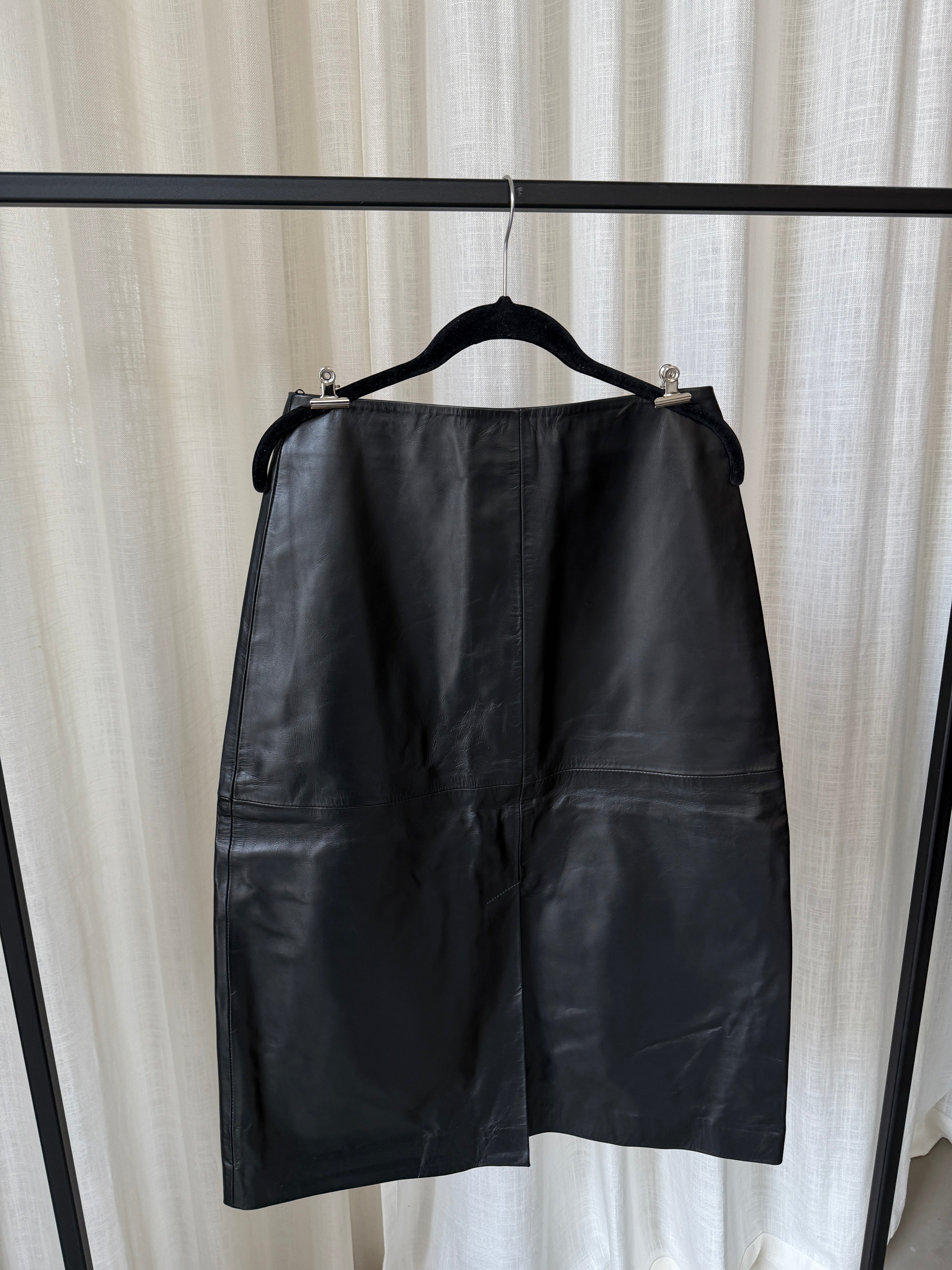 Midi Skirt - Sample