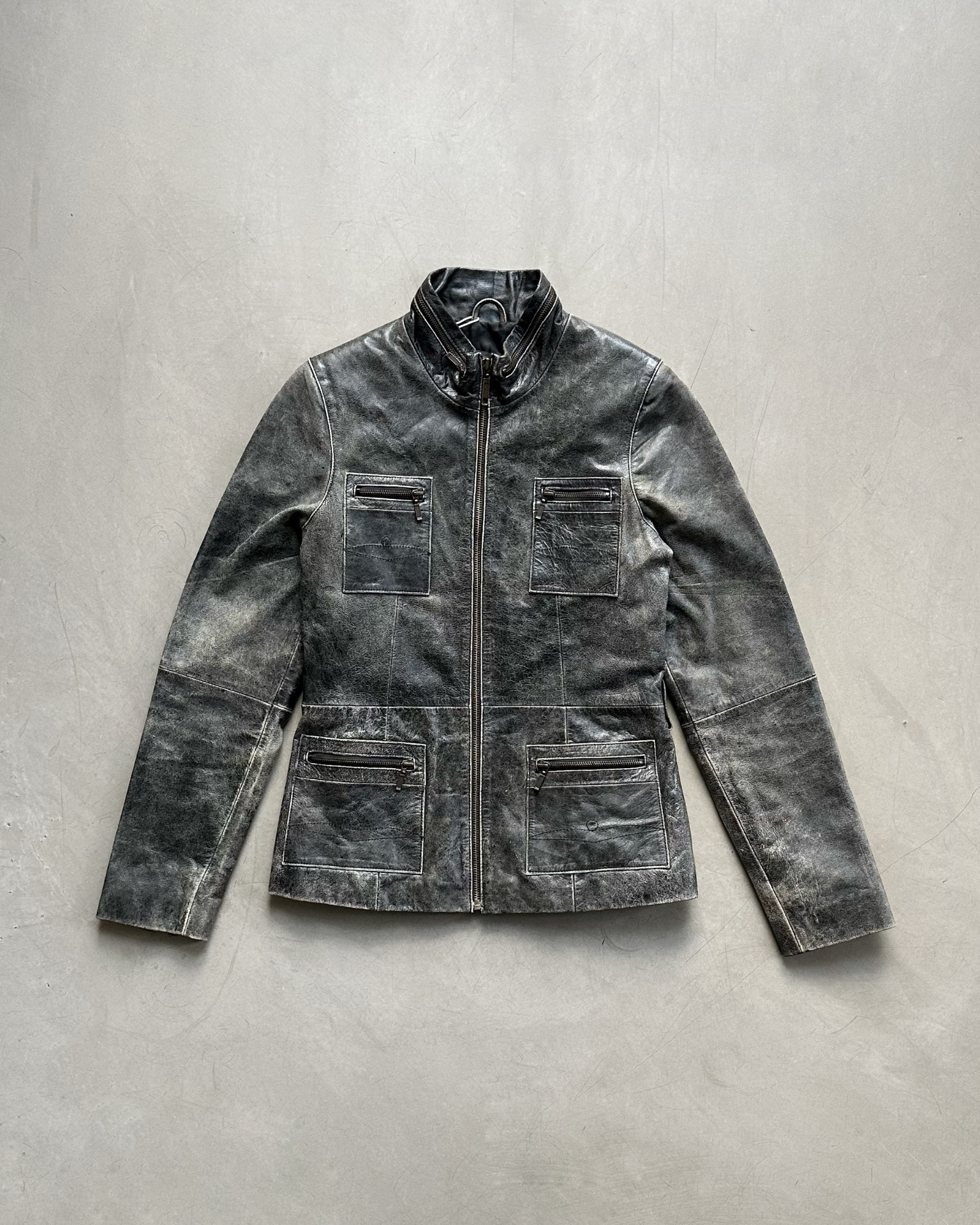 Moda Distressed Jacket