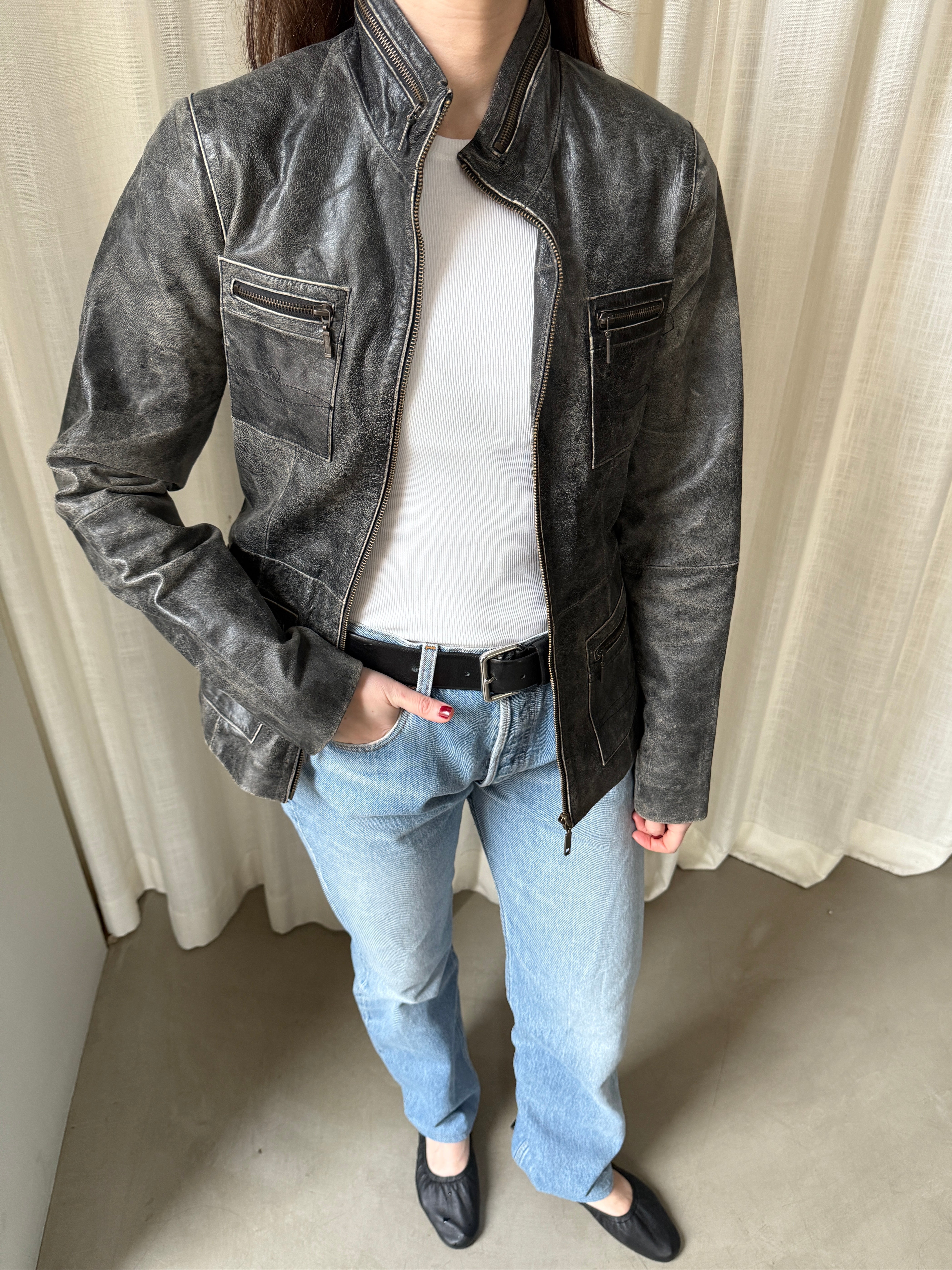 Moda Distressed Jacket