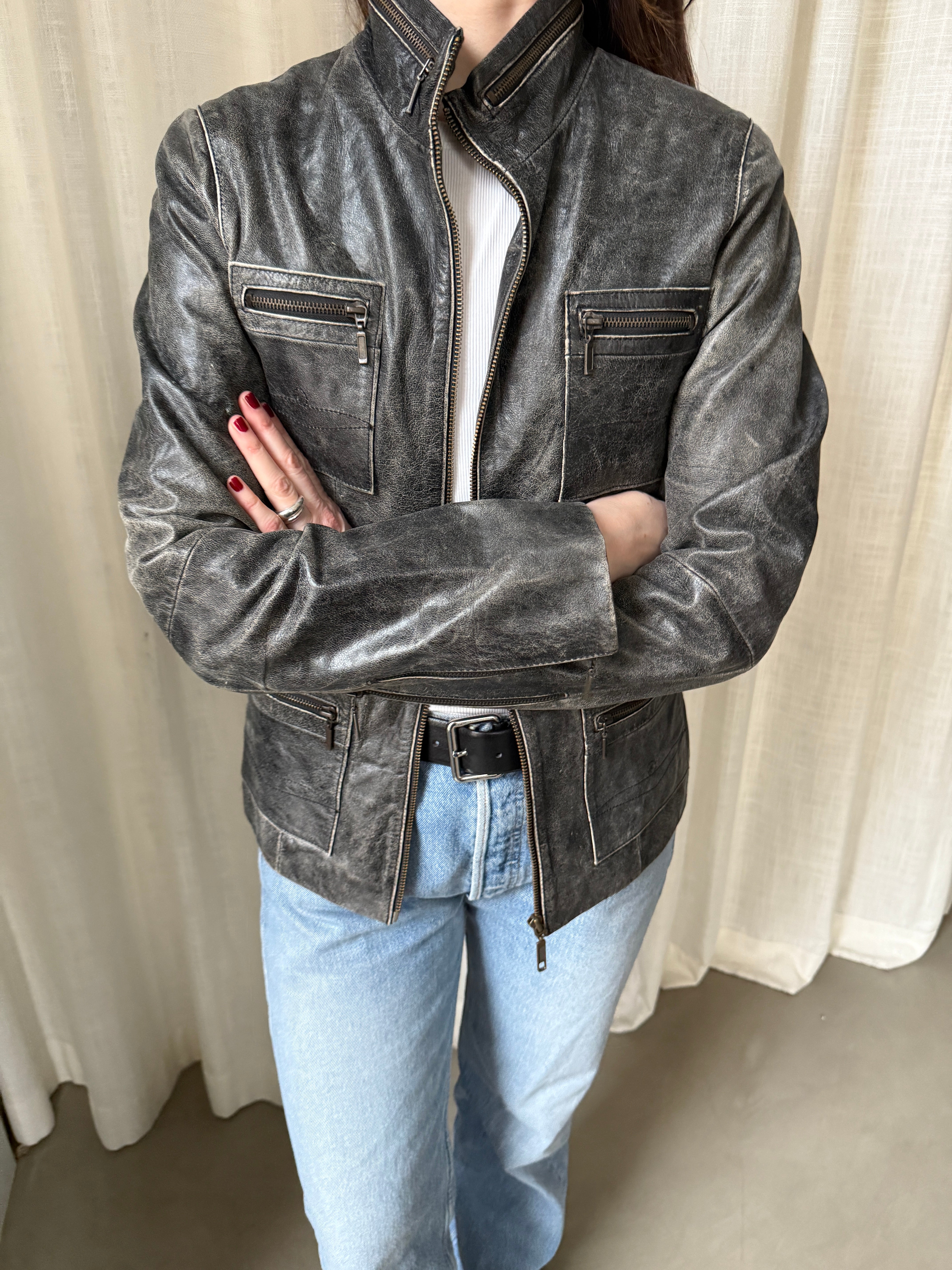 Moda Distressed Jacket