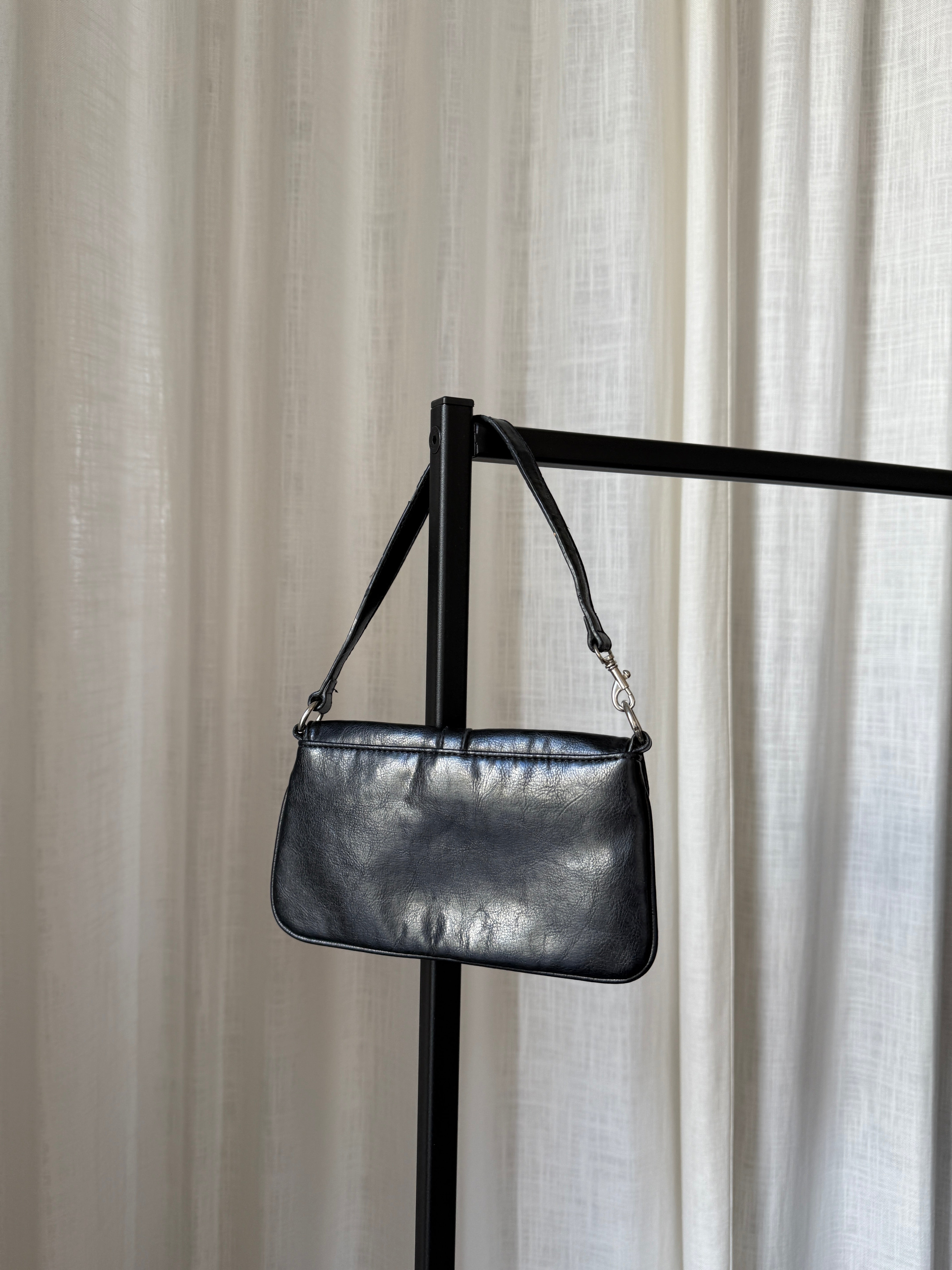 W Bag