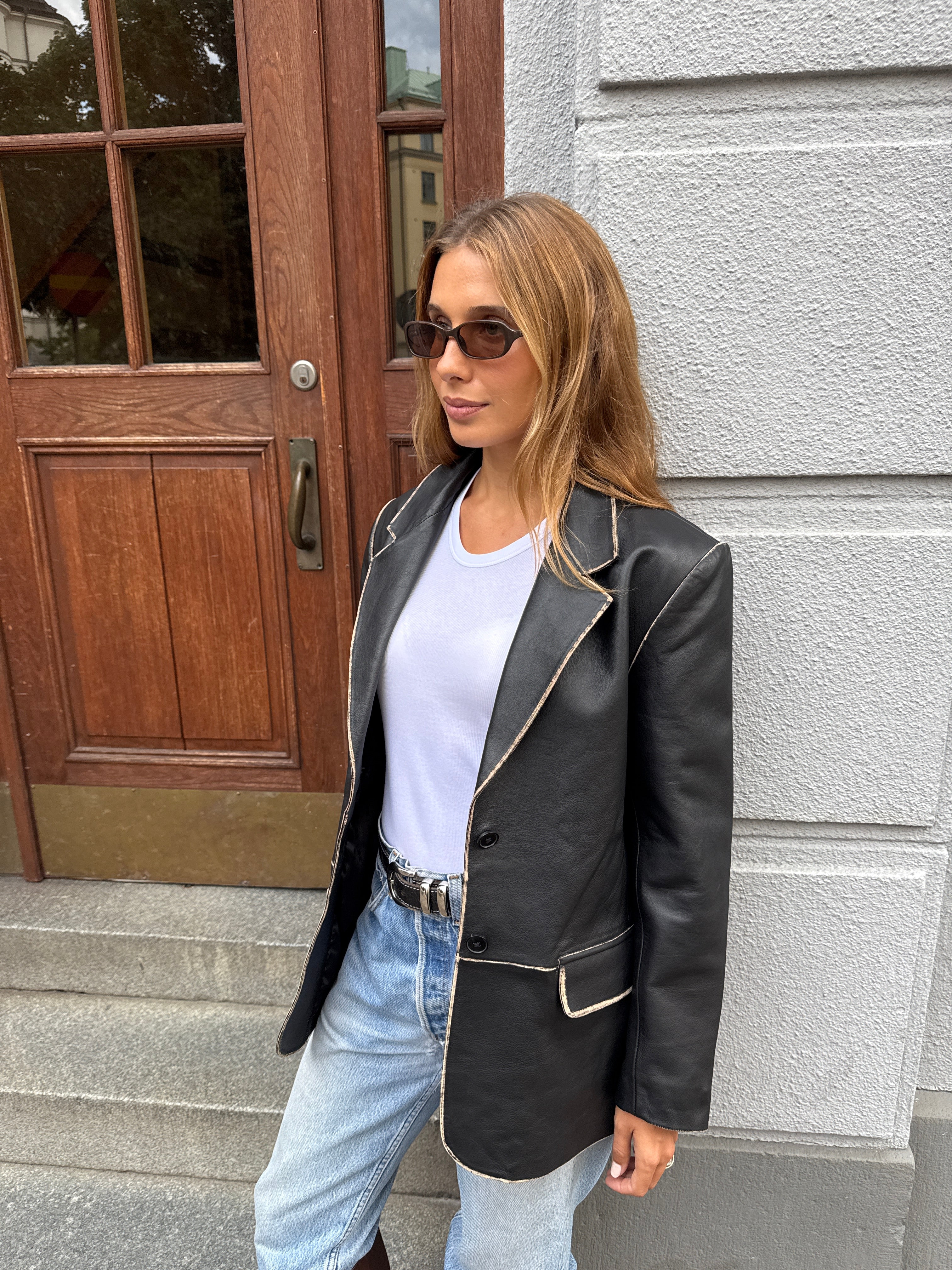 Lara Blazer